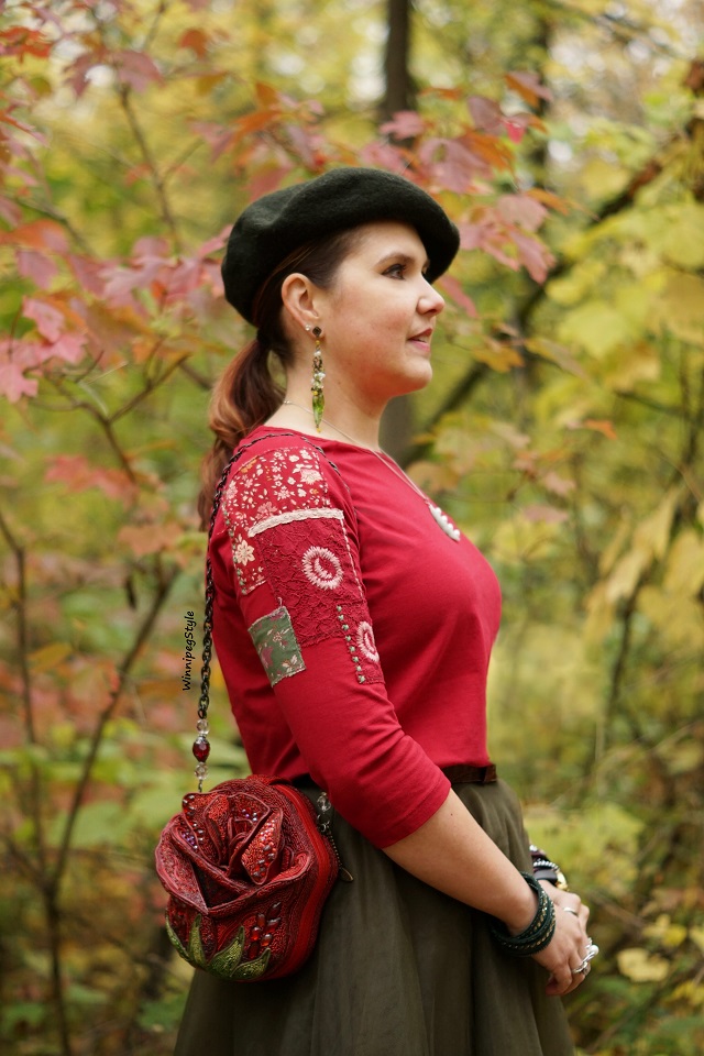 Winnipeg Style Fashion stylist, Canadian style blogger, April Cornell crimson red Hobo girl patches patched t shirt top, Chicwish green tulle skirt, Mary Frances red rose beauty and the beast bag purse, vintage style, fall leaves 2018